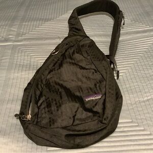Patagonia Slingback Tote black bag